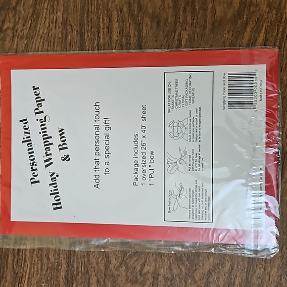 Vintage  NIP personalized Lisa holiday wrapping paper and pull bow - Picture 2 of 2